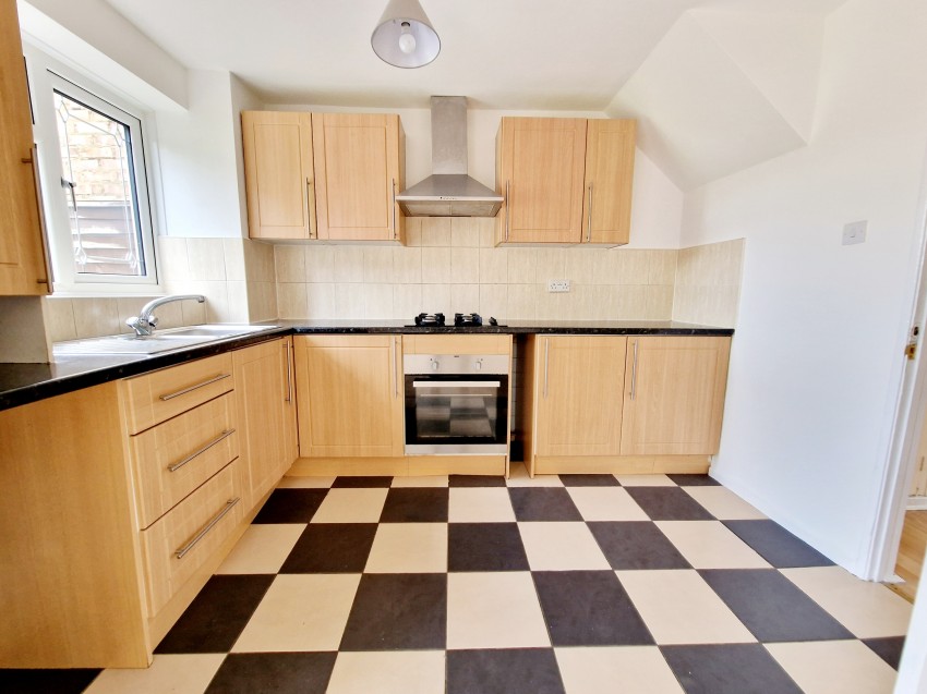 Images for Cherry Lane, Crawley