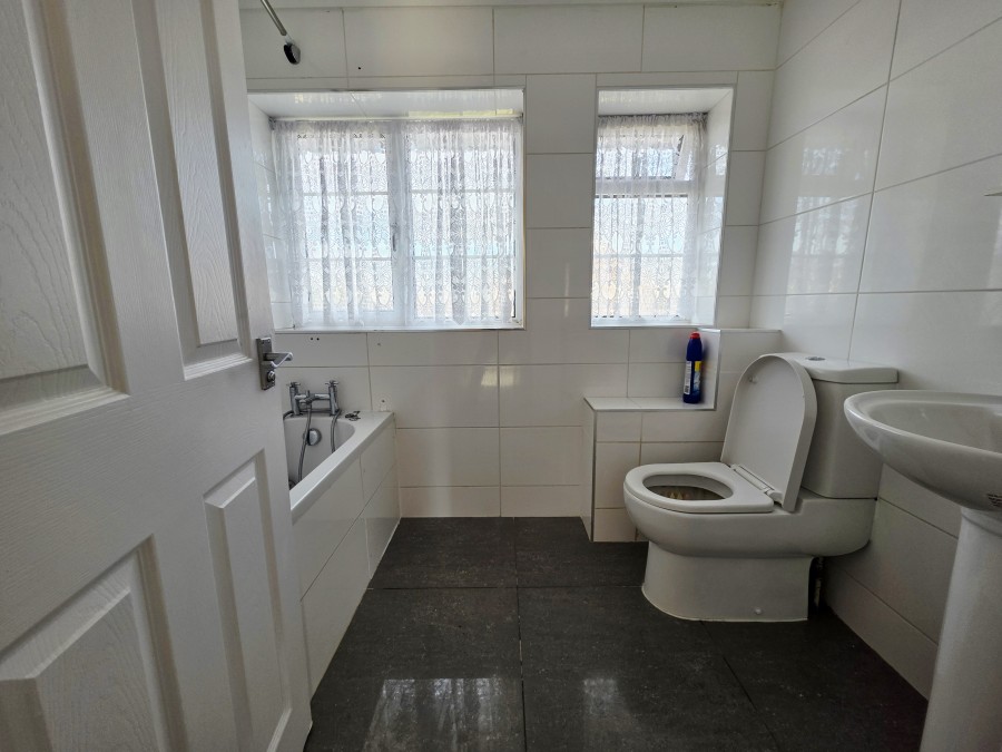 Images for Fitchet Close, Crawley