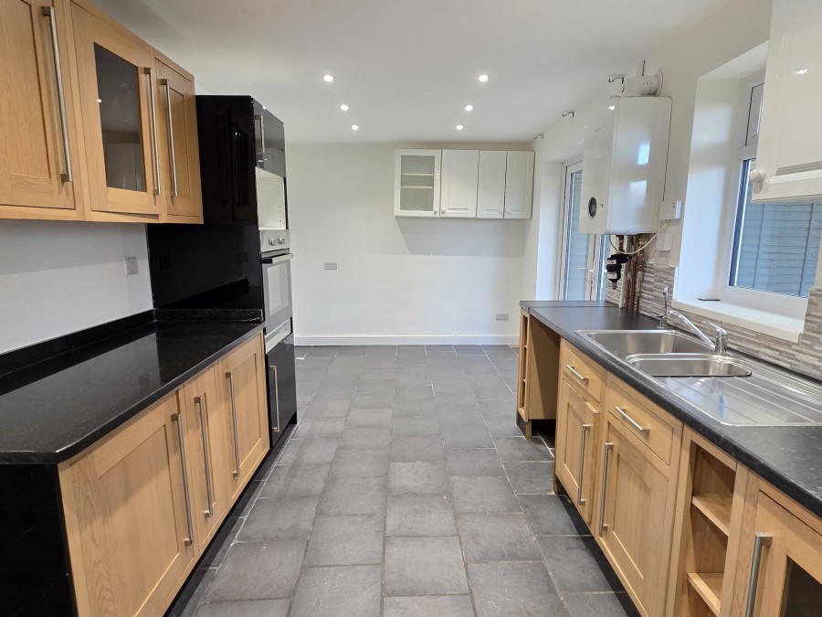 Images for Exeter Close, Crawley