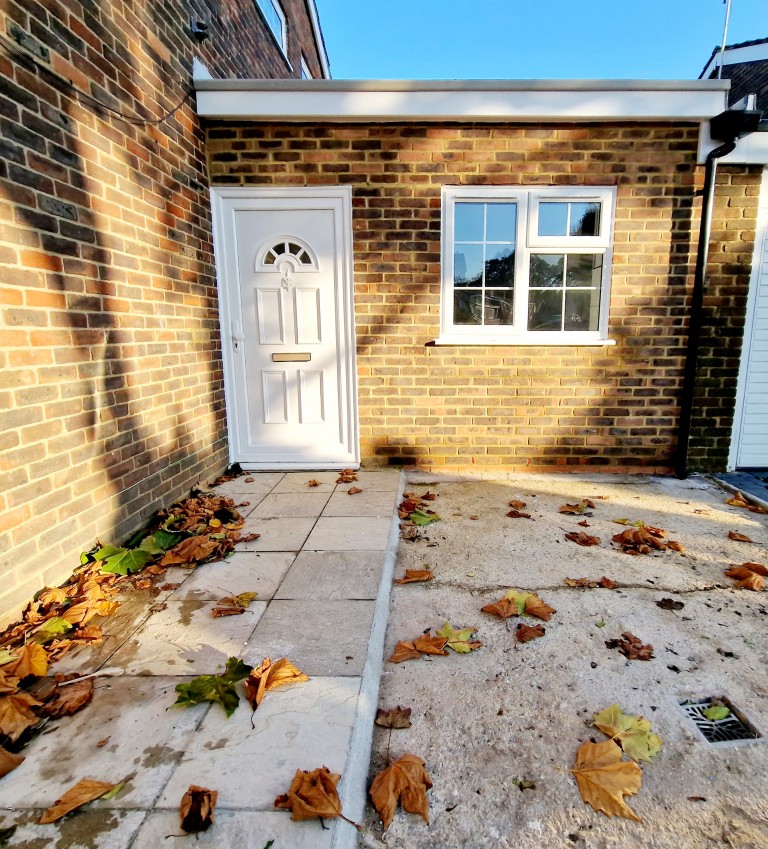 Newmarket Road, Crawley