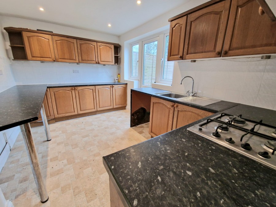 Images for Ardingly Close, Crawley