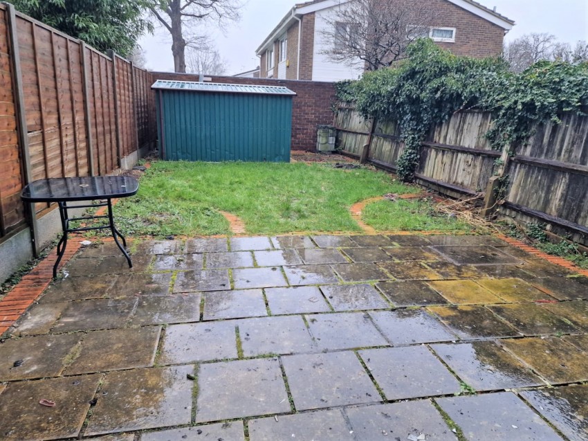 Images for Ardingly Close, Crawley