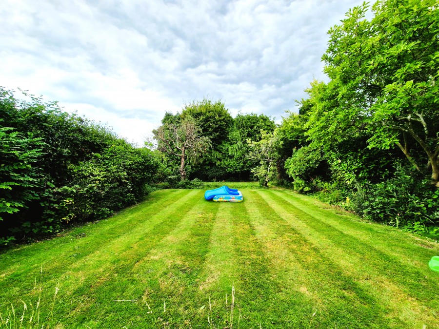 Images for Leighlands, Crawley