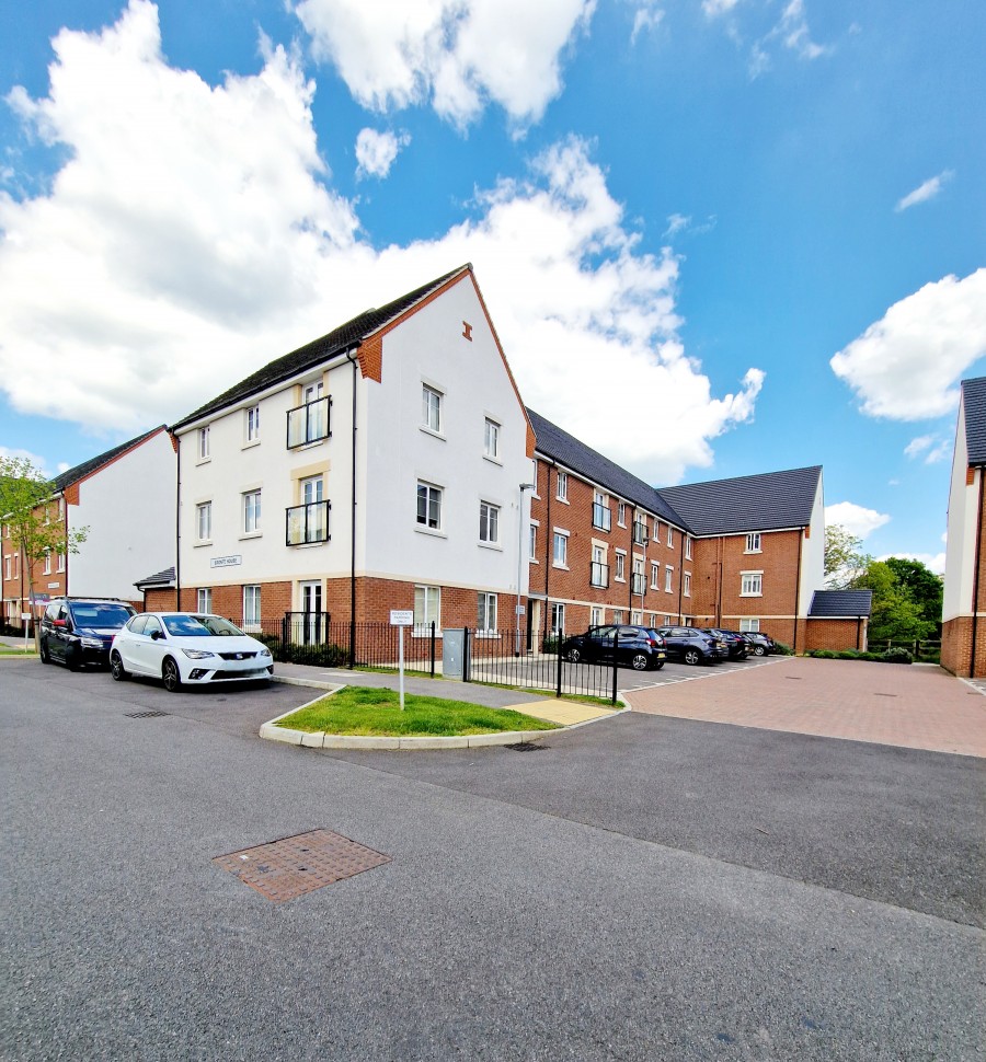 Images for Cornwell Avenue, Crawley